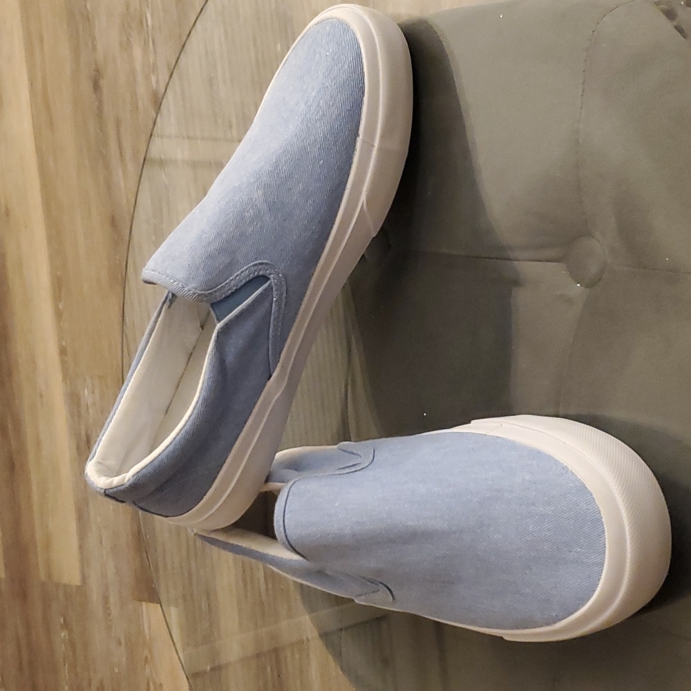 Magellan Outdoors Canvas Slip-ons